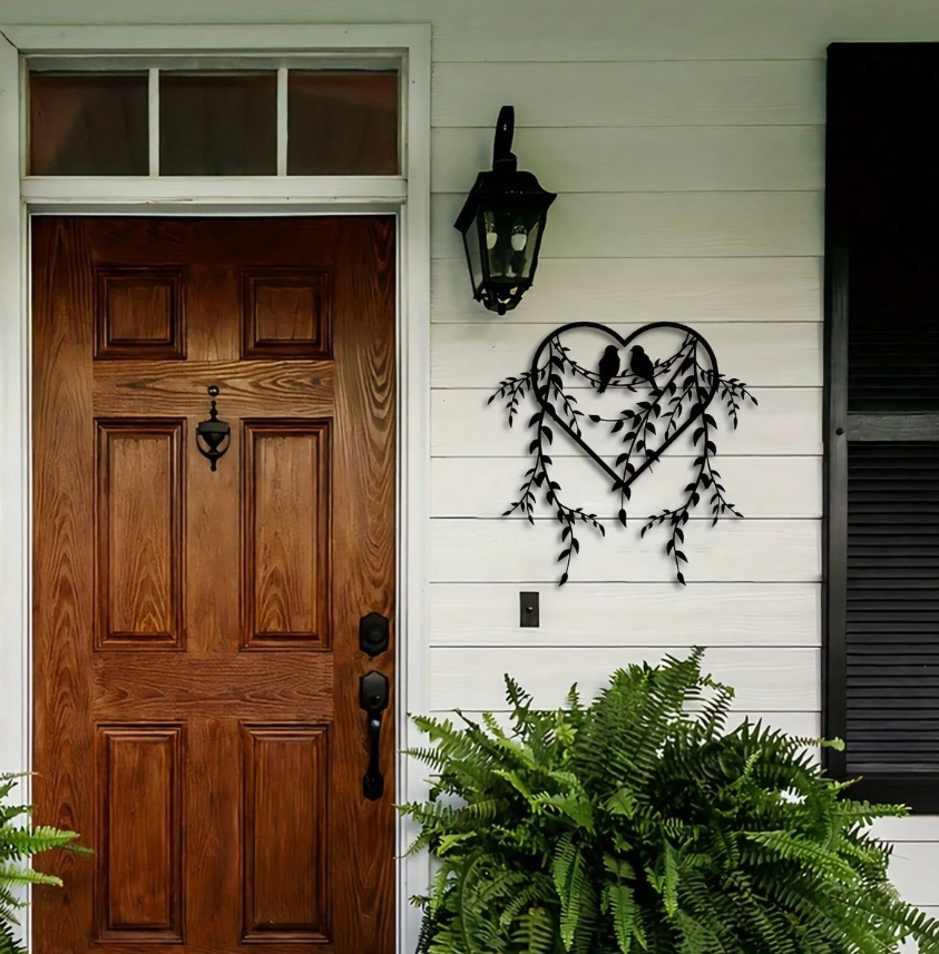 Elegant Black Bird & Ivy Metal Wall Art - Heart Shaped Branch Decor for Indoor Outdoor Home & Garden Gift
