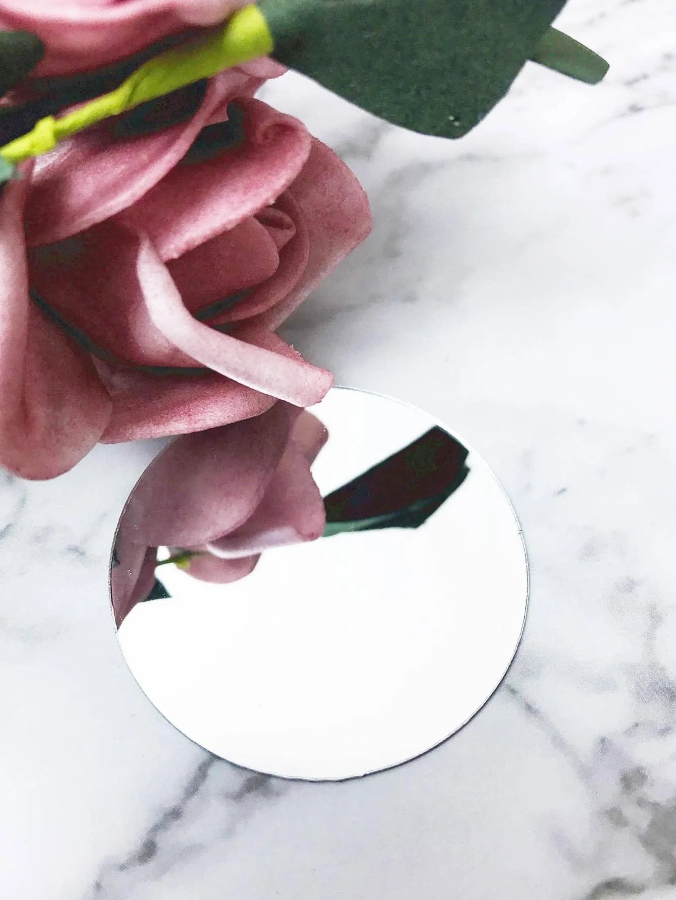 12-Piece LOVE Acrylic Mirror Wall Sticker Set Self-Adhesive Removable DIY Romantic Home Decor Silver Mirror Wall Art for Room Bathroom Living Room