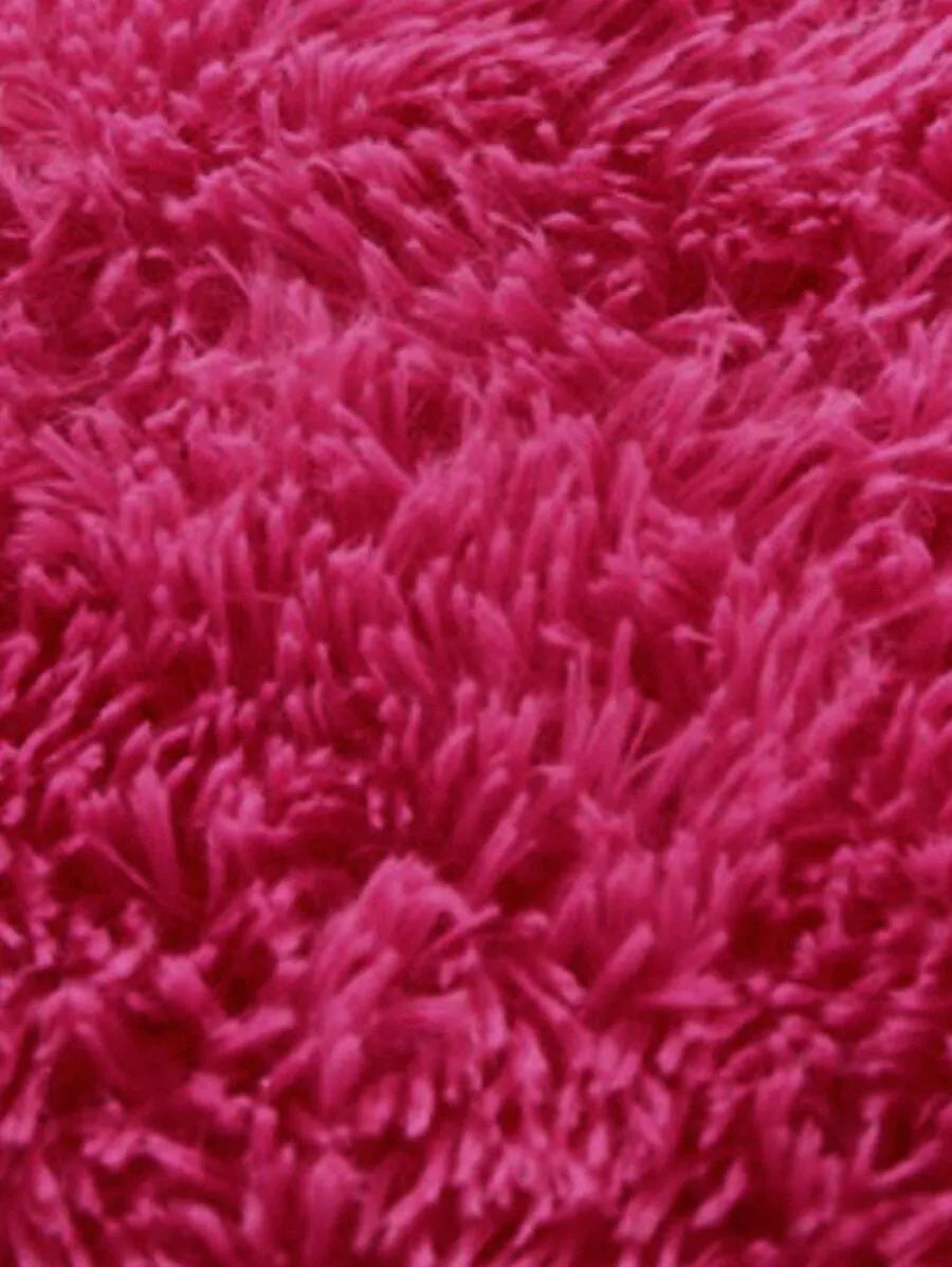 Heart Shaped Fuzzy Plush Rug – Soft Cozy Floor Mat for Bedroom, Living Room, Kids Room, Home Decor