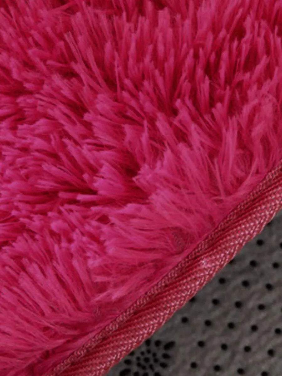Heart Shaped Fuzzy Plush Rug – Soft Cozy Floor Mat for Bedroom, Living Room, Kids Room, Home Decor