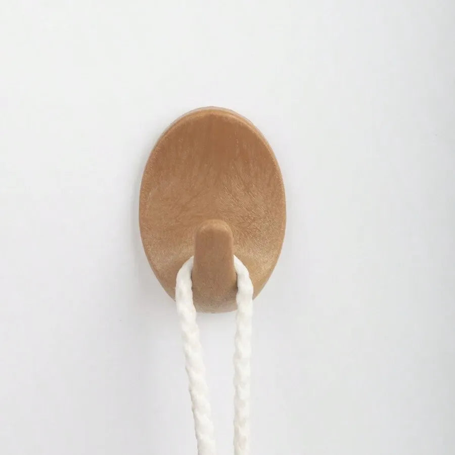 4pcs/8pcs Oval Faux Wood Adhesive Wall Hooks – No Drill, No Nail, Waterproof Plastic Wood Grain Hooks for Hanging Towels, Keys, and Decor